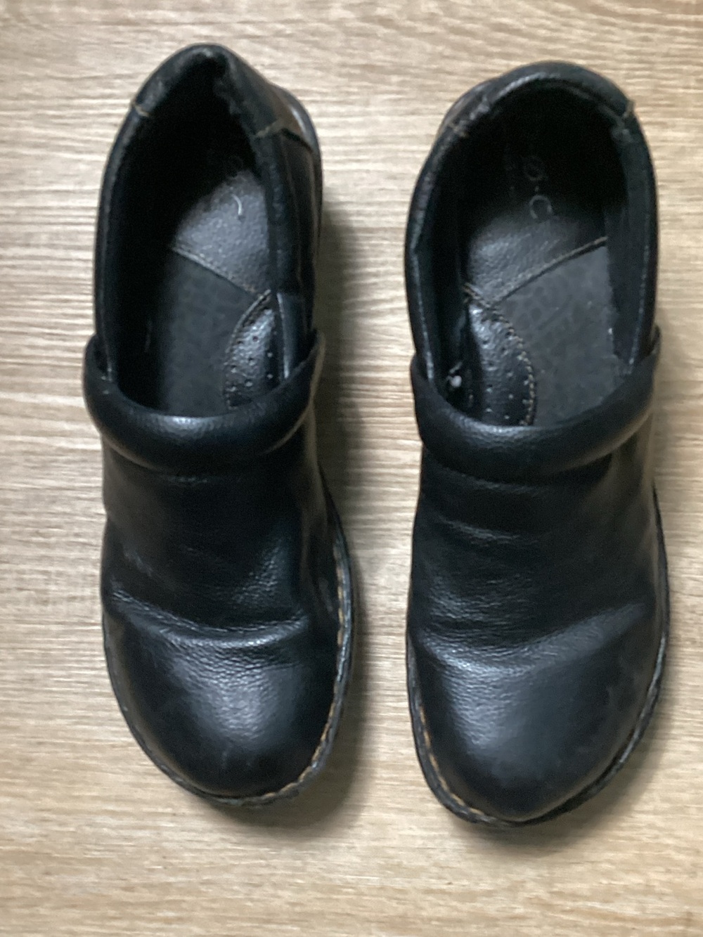 b.o.c. Black Leather Slip-On Clogs